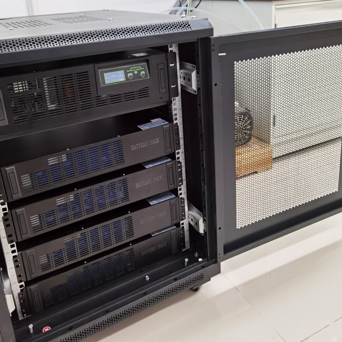 北京科研实验室精密仪器 UPS 改造案例